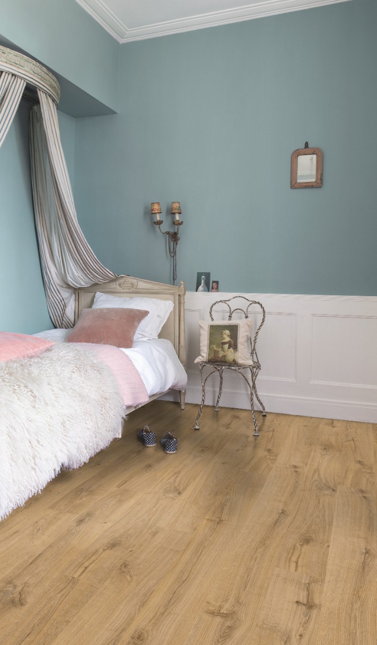 Ламинат Quick Step Eligna Дуб Теплый натуральный промасленный U3458 1380×156×8 фото в интерьере